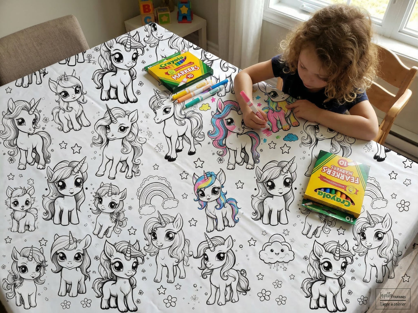 Nappe à colorier - Les licornes